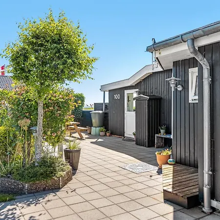 Reima - 50m From The Sea By Interhome Vakantiehuis *